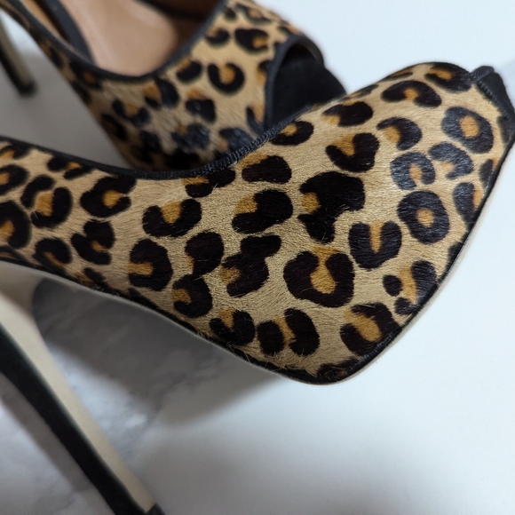 ALDO Leopard Print Leather & Cowhide Heels (size 6), EXCELLENT condition - Picture 6 of 7